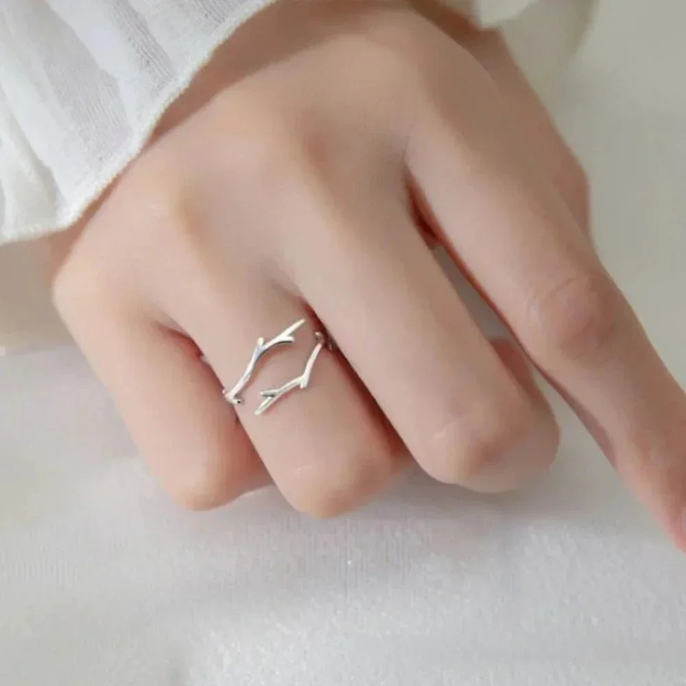 Minimalist 925 Sterling Silver Tree Branch Vine Twist Ring